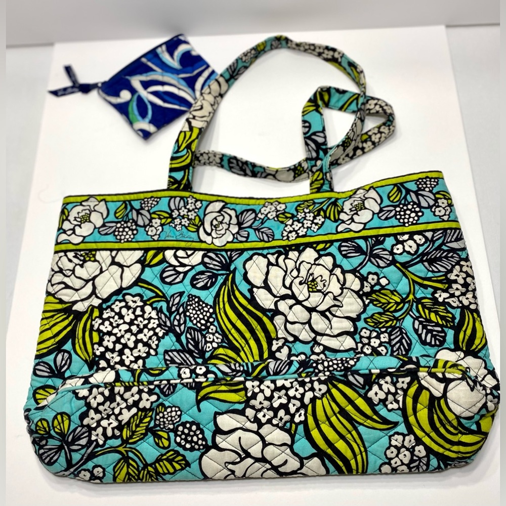 TOTE + Wallet Vera Bradley Floral 12” x 16” x 4.5”